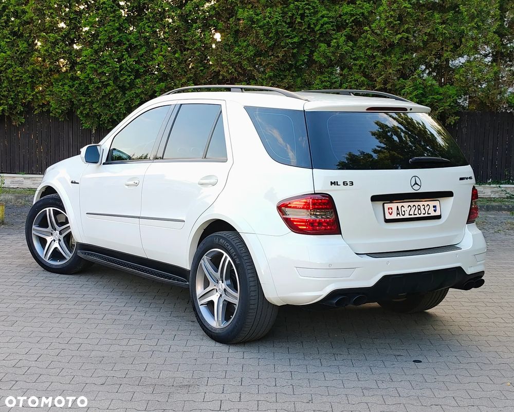 Mercedes-Benz ML - 6