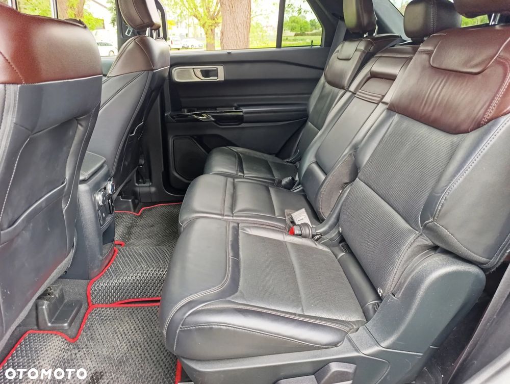 Ford Explorer 3.0 EcoBoost PHEV 4WD Platinum - 30