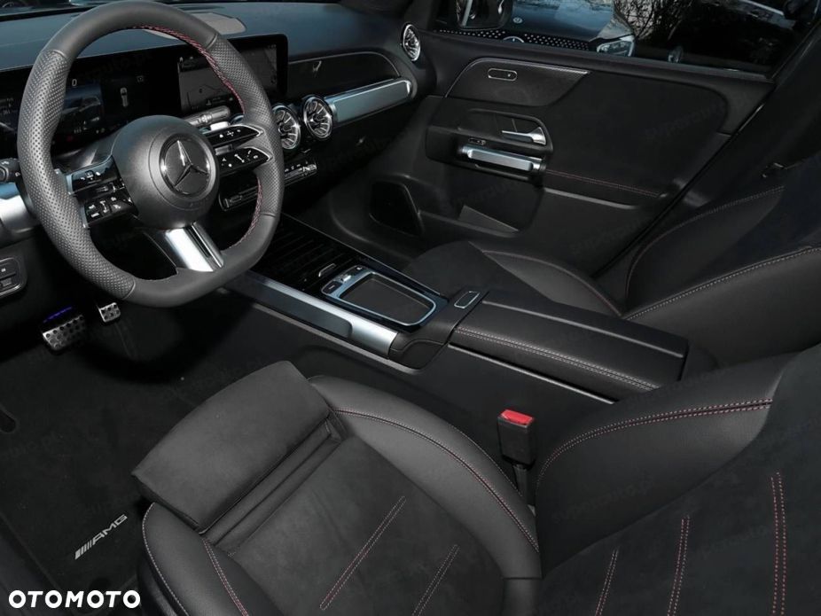 Mercedes-Benz GLB 200 d AMG Line 8G-DCT - 12