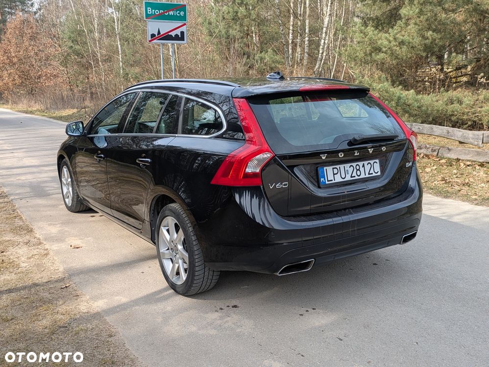 Volvo V60 D4 Drive-E Summum - 11