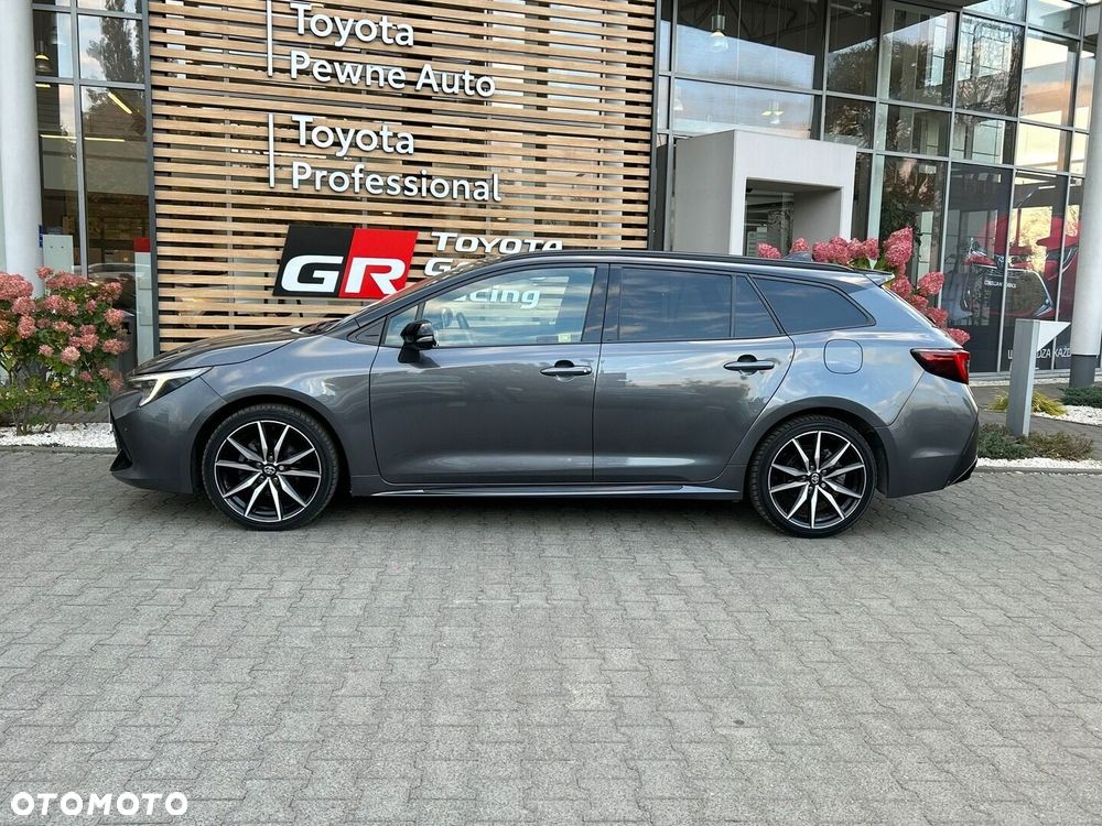 Toyota Corolla 1.8 Hybrid GR Sport Dynamic - 2