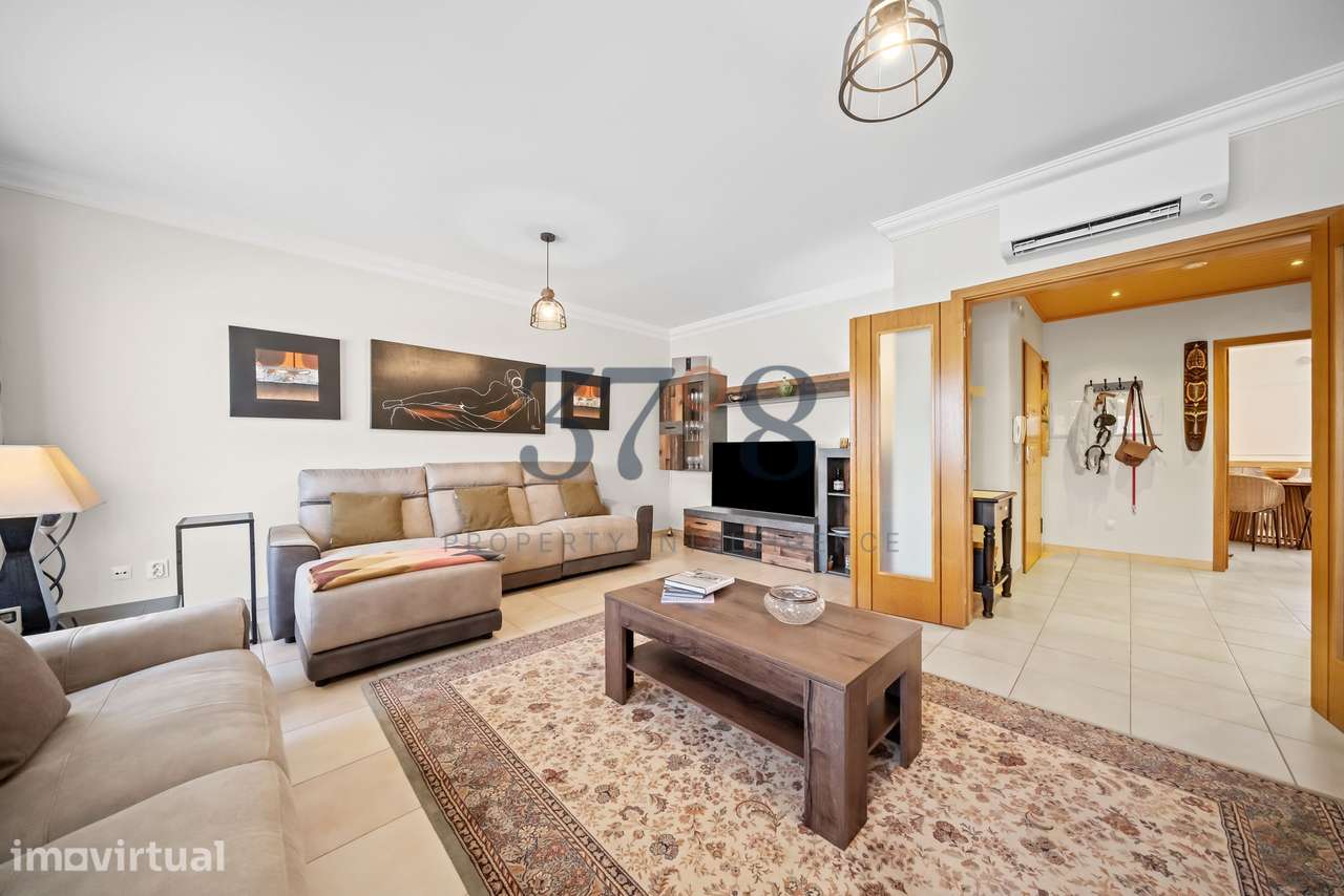 Tavira: Apartamento Espaçoso de 3 Quartos Perto do Centro Histórico — - Grande imagem: 5/28