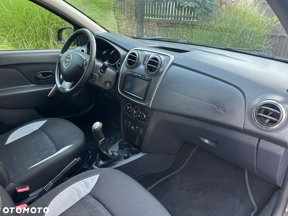 Dacia Sandero Stepway TCe 90 S&S Ambiance - 14