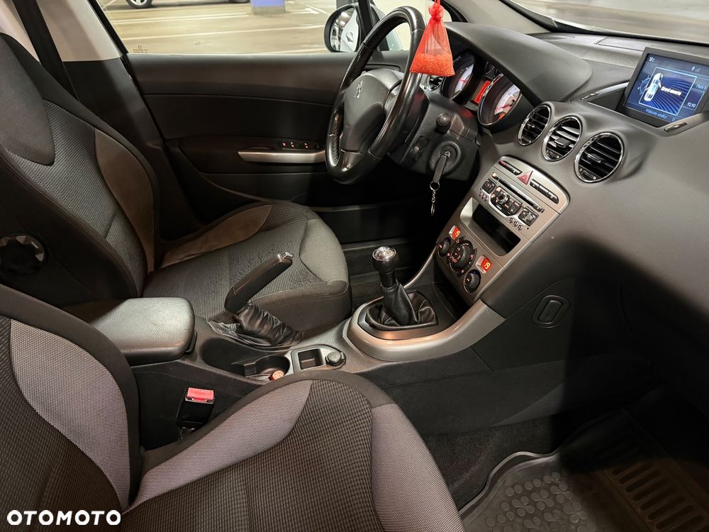 Peugeot 308 - 6