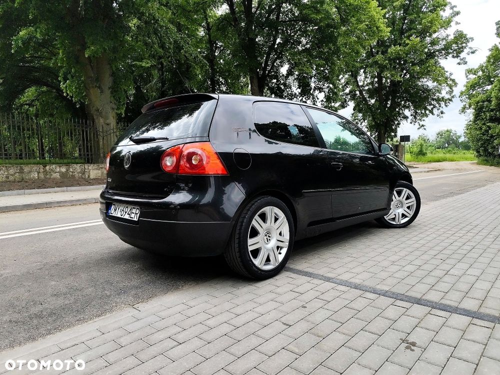 Volkswagen Golf - 4