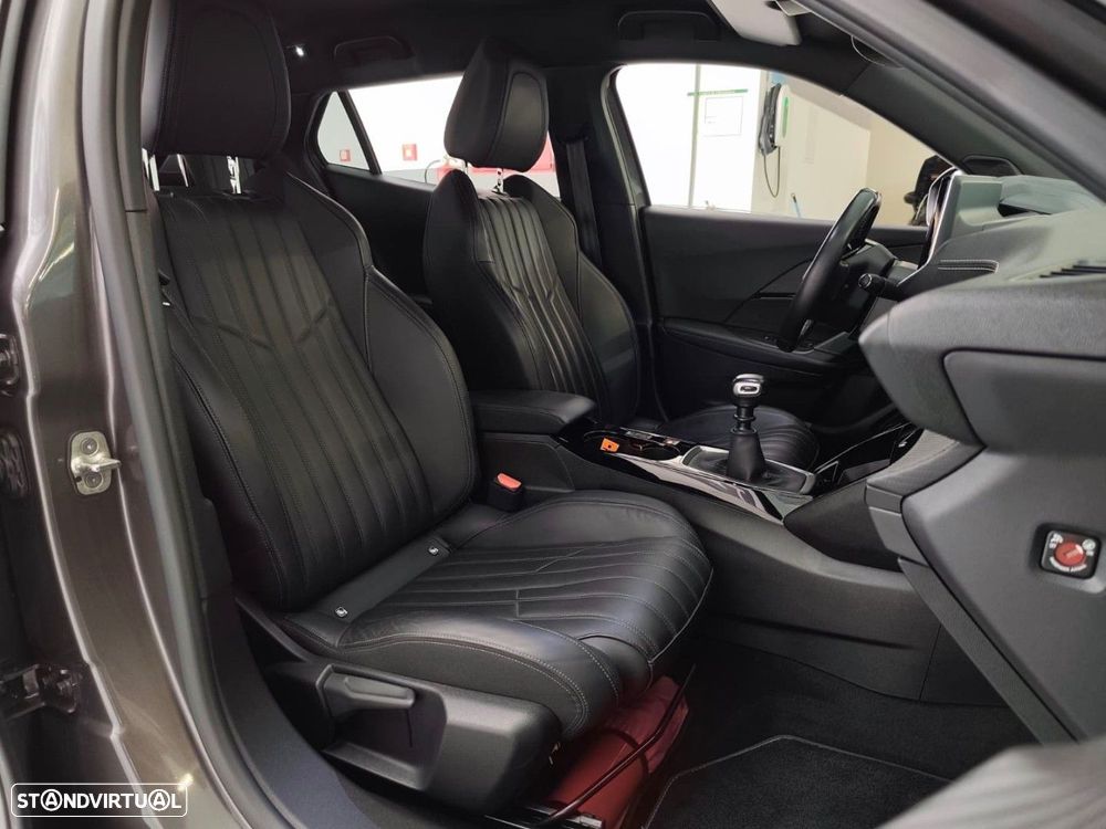 Peugeot 2008 1.5 BlueHDi GT - 8