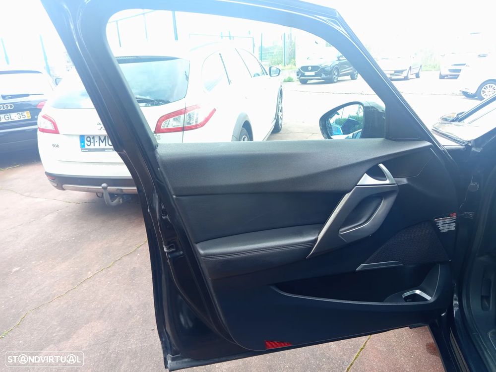 Citroën DS5 e-HDi 115 EGS6 SoChic - 9