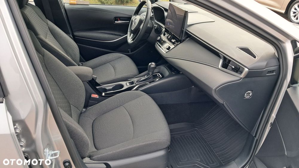 Toyota Corolla 1.8 Hybrid Comfort - 16