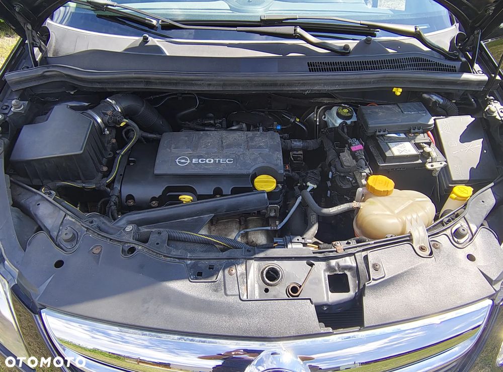 Opel Corsa 1.4 16V Cosmo - 28