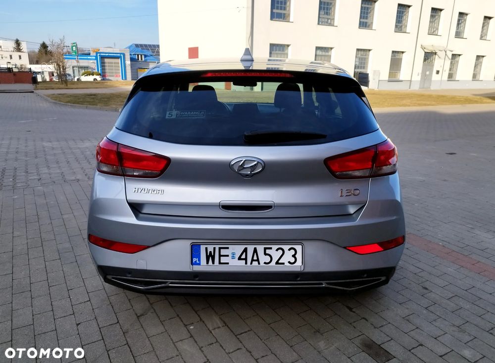 Hyundai i30 1.6 D Comfort DCT - 7