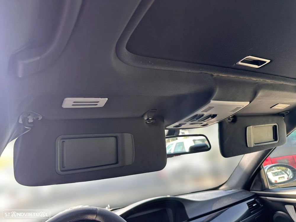 BMW 3 Coupe (E92) 330d 3.0 Diesel 231 cv  170 kW 2006 - 2008 M57 D30 (306D3) para peças - 16