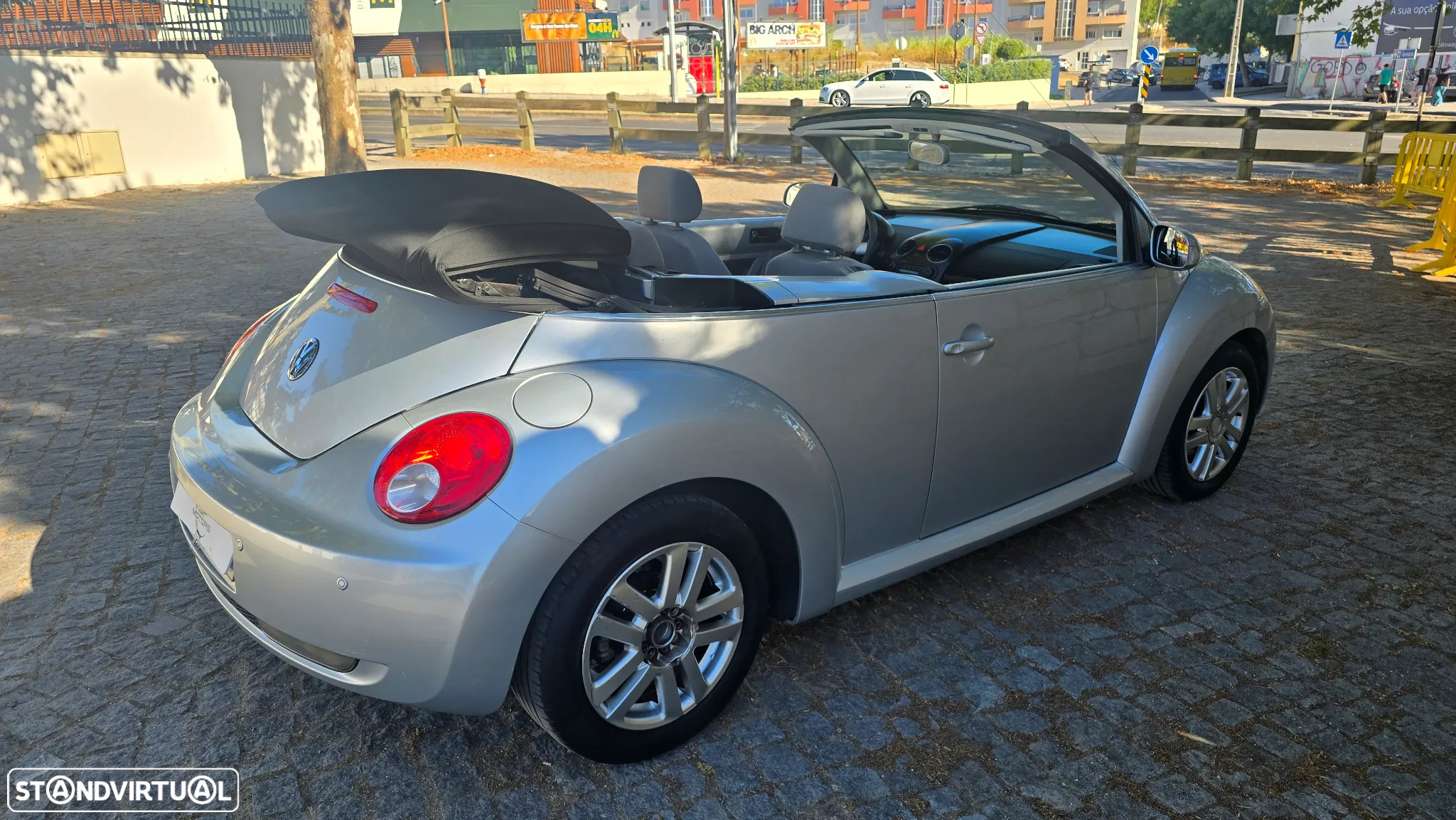 VW New Beetle Cabriolet 1.9 TDI - 17