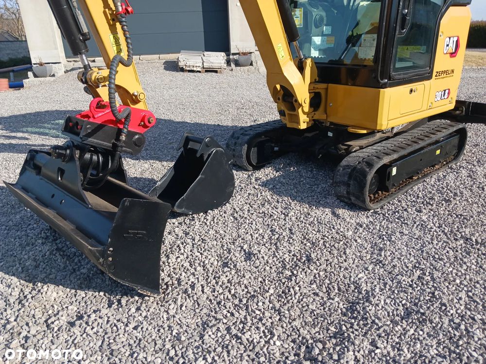 Caterpillar 301.8 - 7