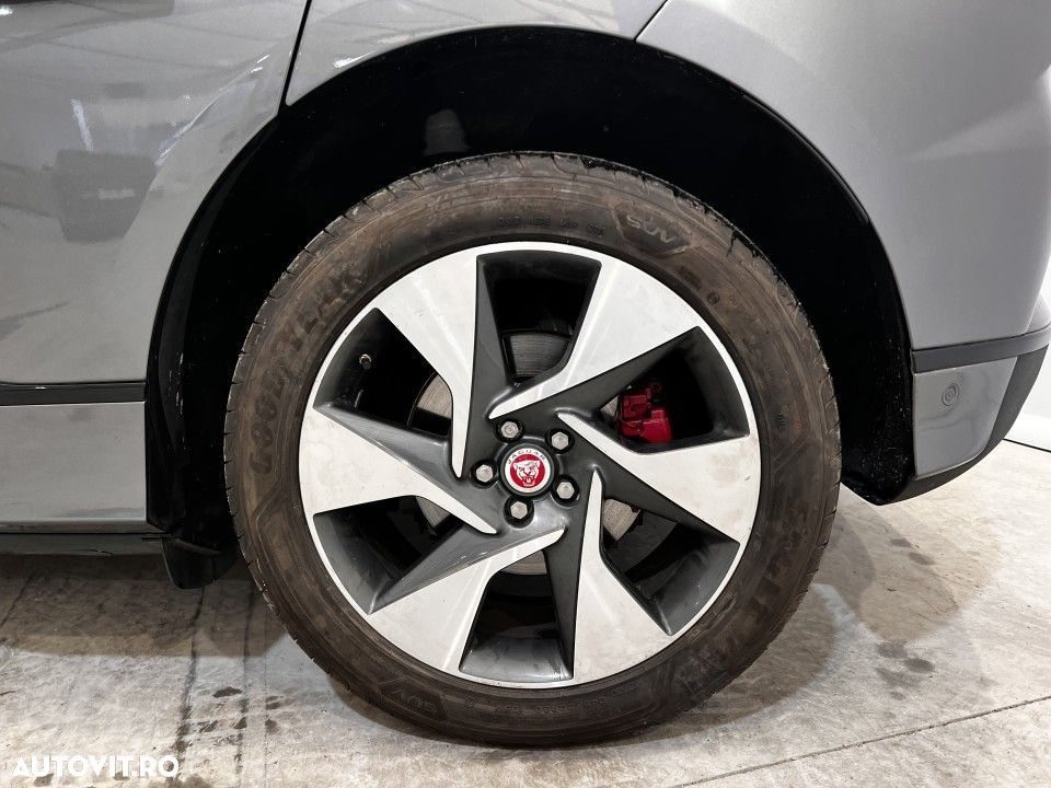 Jaguar I-Pace - 31
