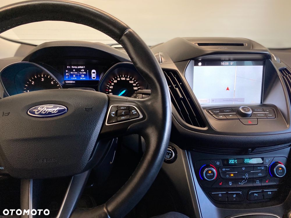 Ford Kuga 2.0 TDCi 2x4 Titanium - 27