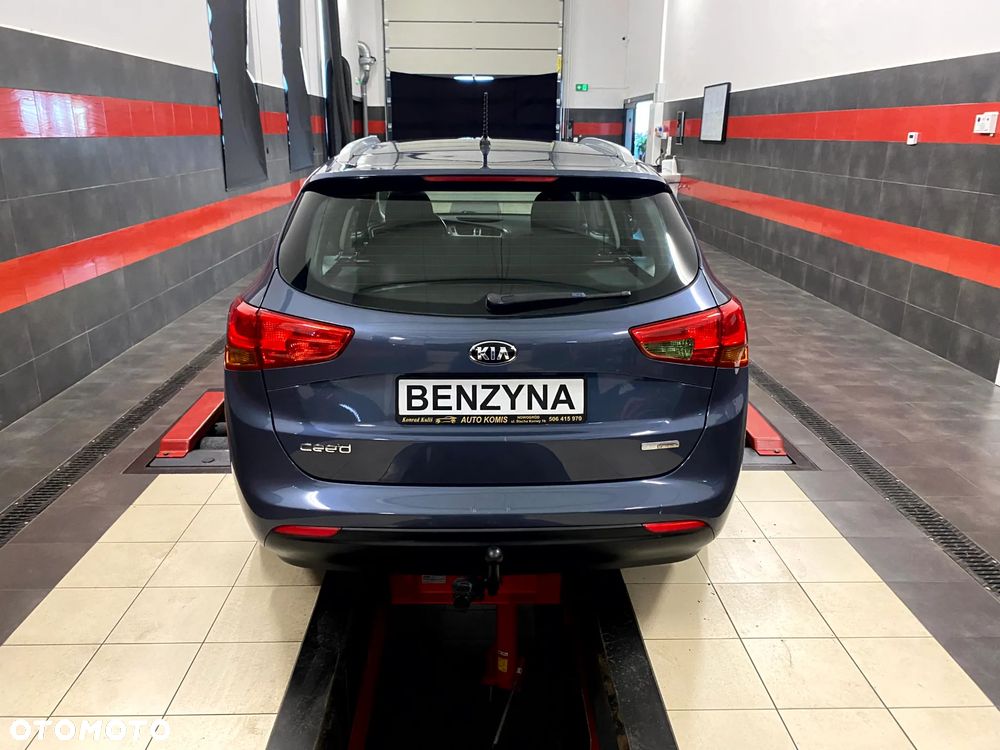 Kia Ceed 1.6 GDI Vision - 9