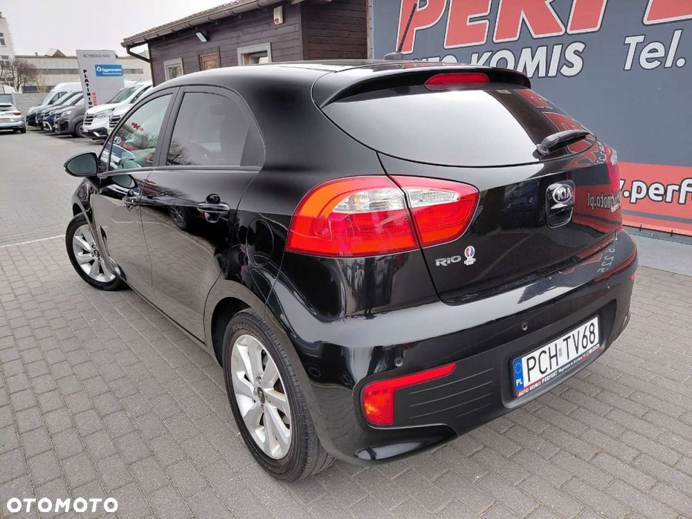 Kia Rio - 6