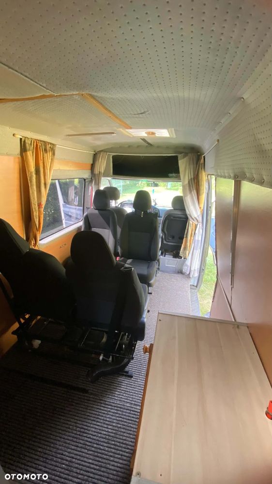 Mercedes-Benz Sprinter - 23