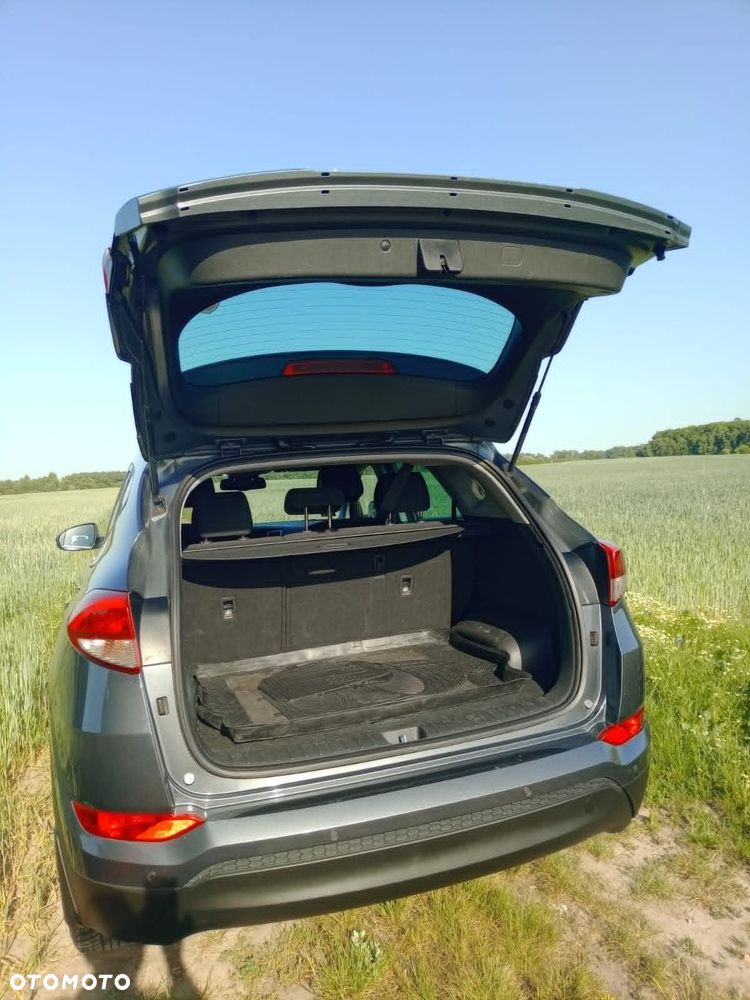 Hyundai Tucson 1.6 GDI BlueDrive Comfort 2WD - 9