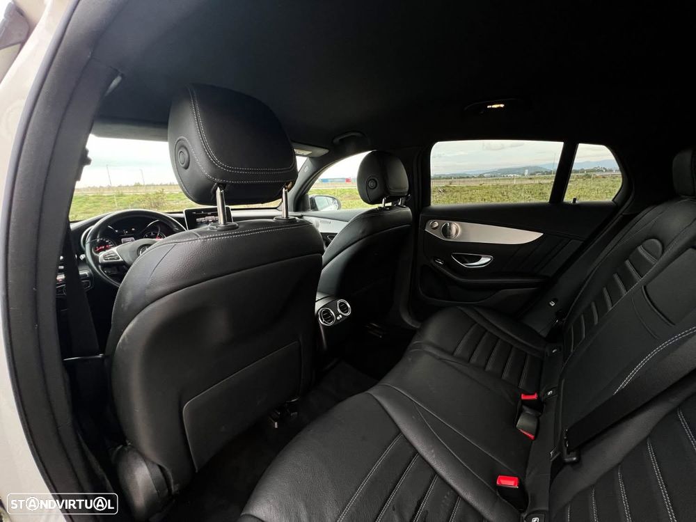 Mercedes-Benz GLC 250 d 4Matic 9G-TRONIC AMG Line - 22