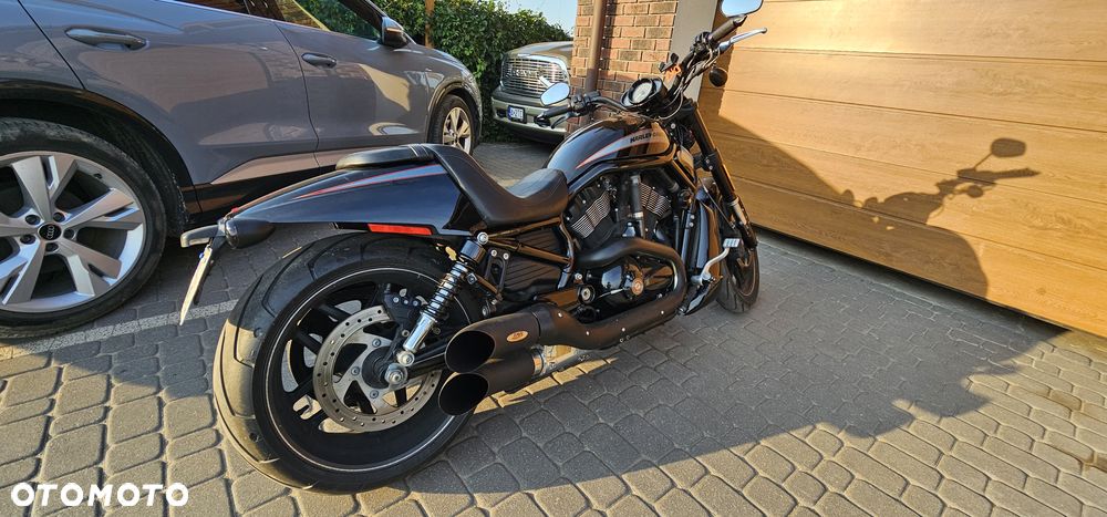 Harley-Davidson V-Rod Night Rod - 2