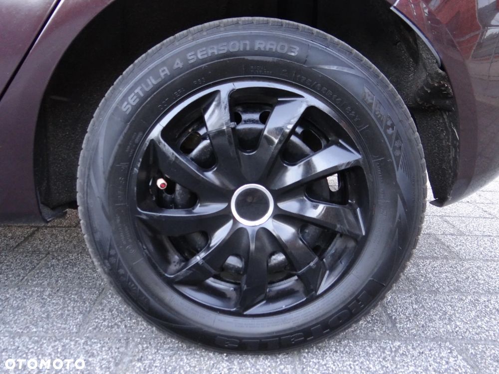 Ford Fiesta 1.25 Ambiente - 17