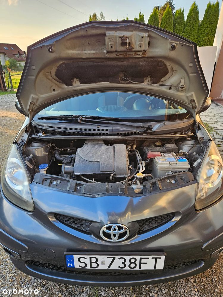 Toyota Aygo - 10