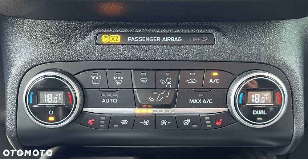 Ford Kuga - 16