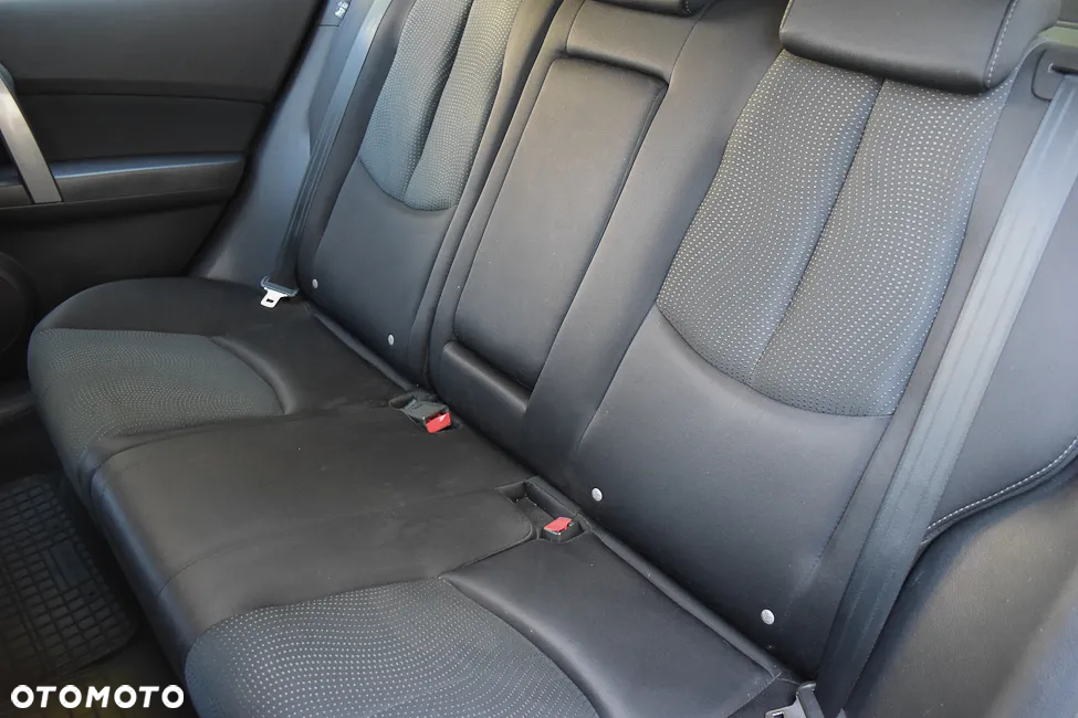 Mazda 6 Sport Kombi 2.0 Exclusive - 36
