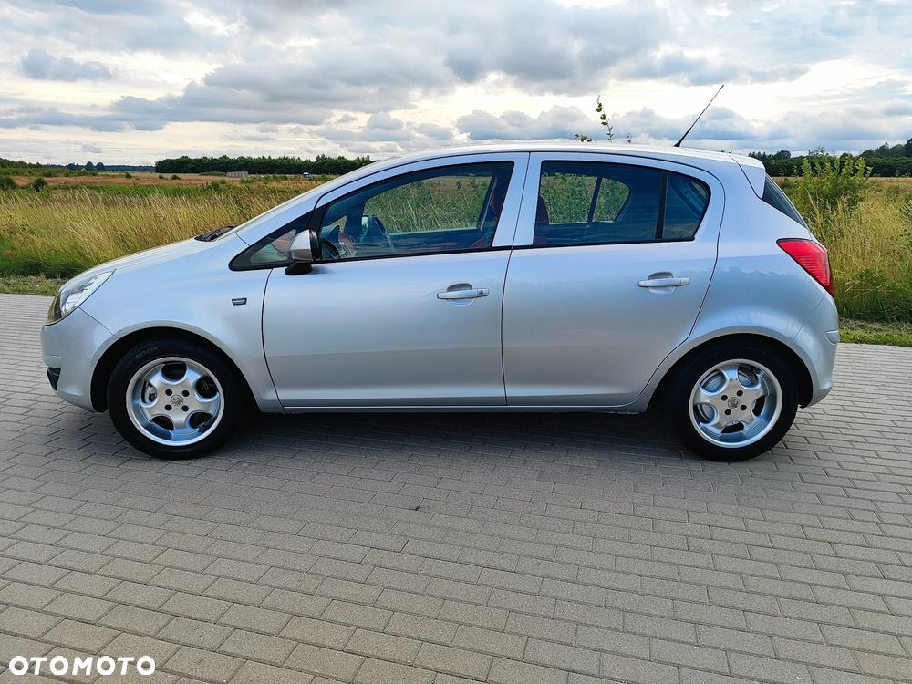 Opel Corsa 1.2 16V Essentia EasyTronic - 11