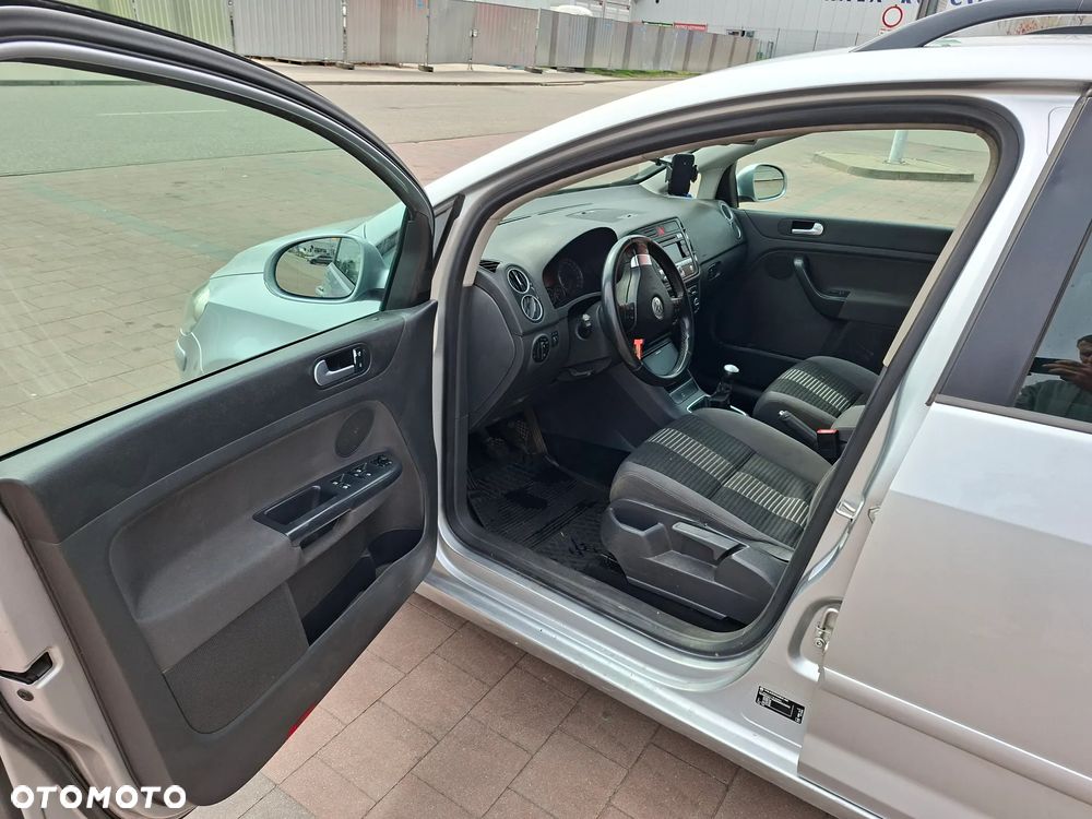 Volkswagen Golf Plus 2.0 TDI Comfortline - 10