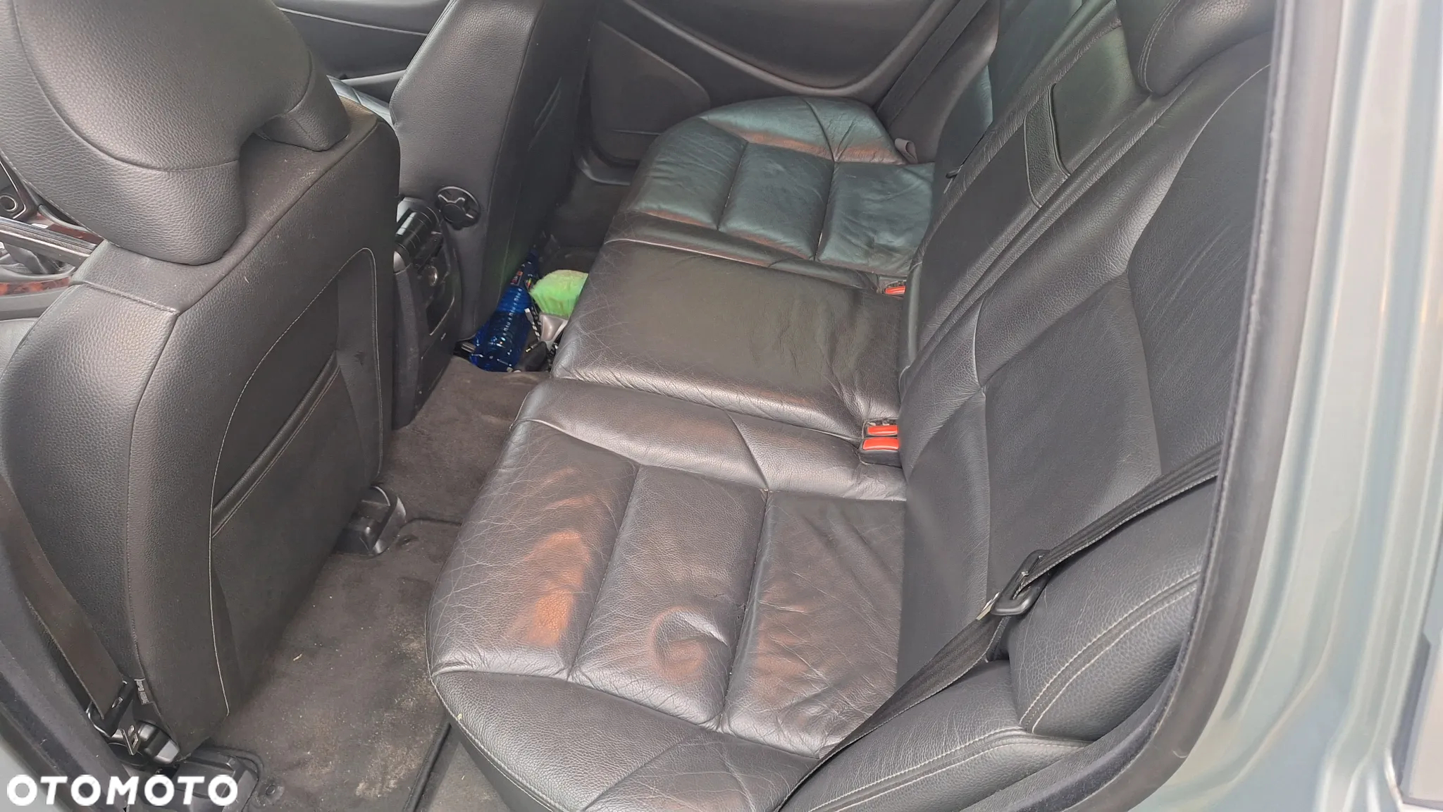 Volvo V70 D5 Momentum - 13