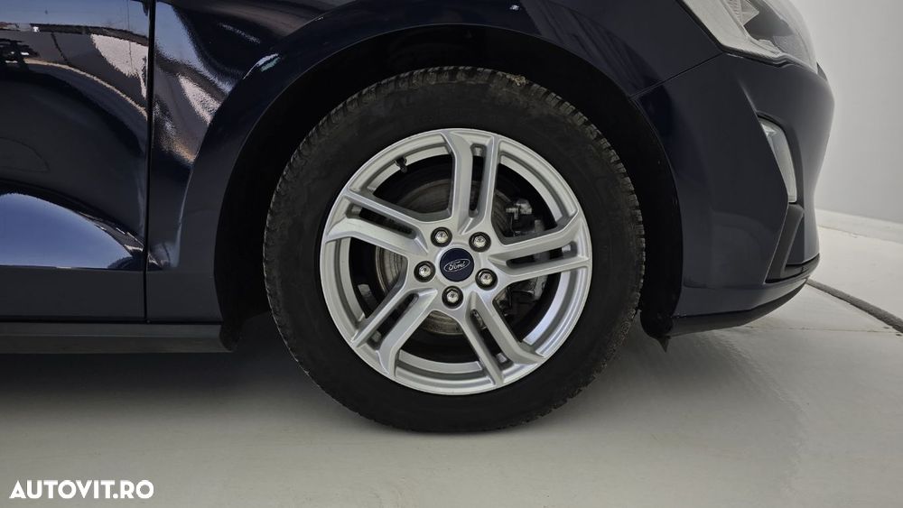 Ford Focus 1.0 EcoBoost Trend - 23