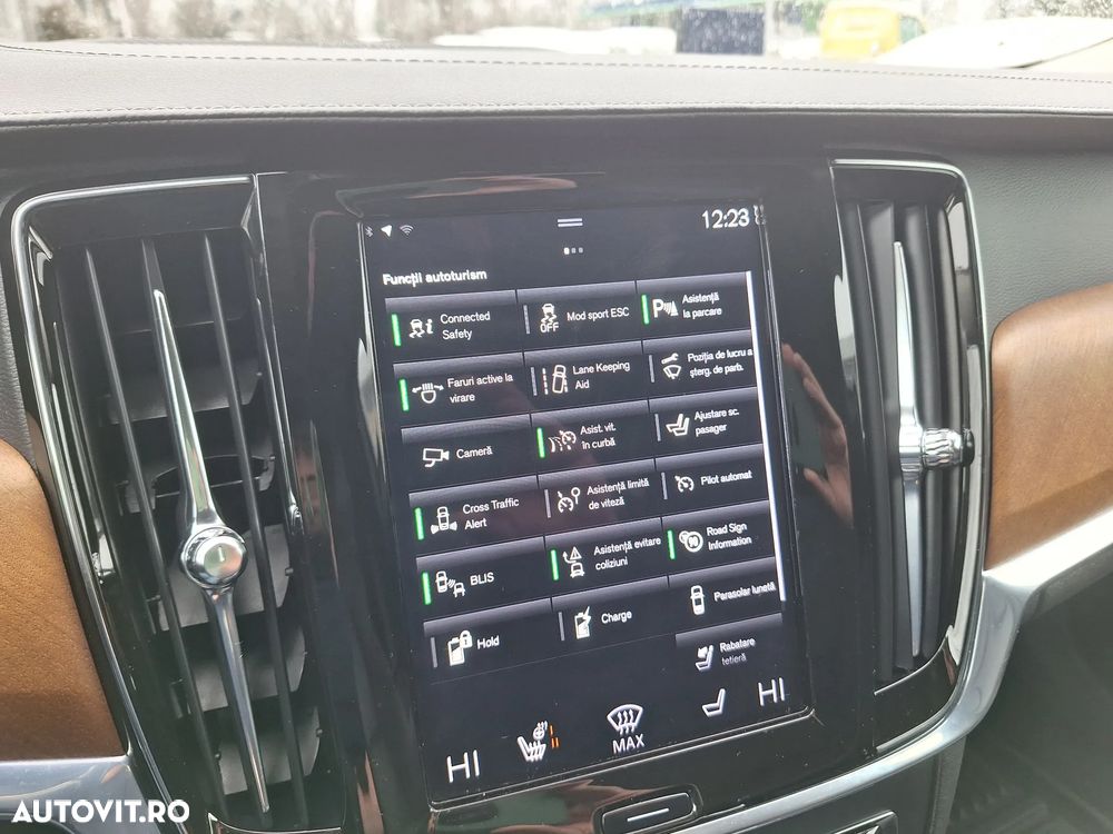 Volvo S90 T8 Recharge AWD Geartronic Inscription - 34