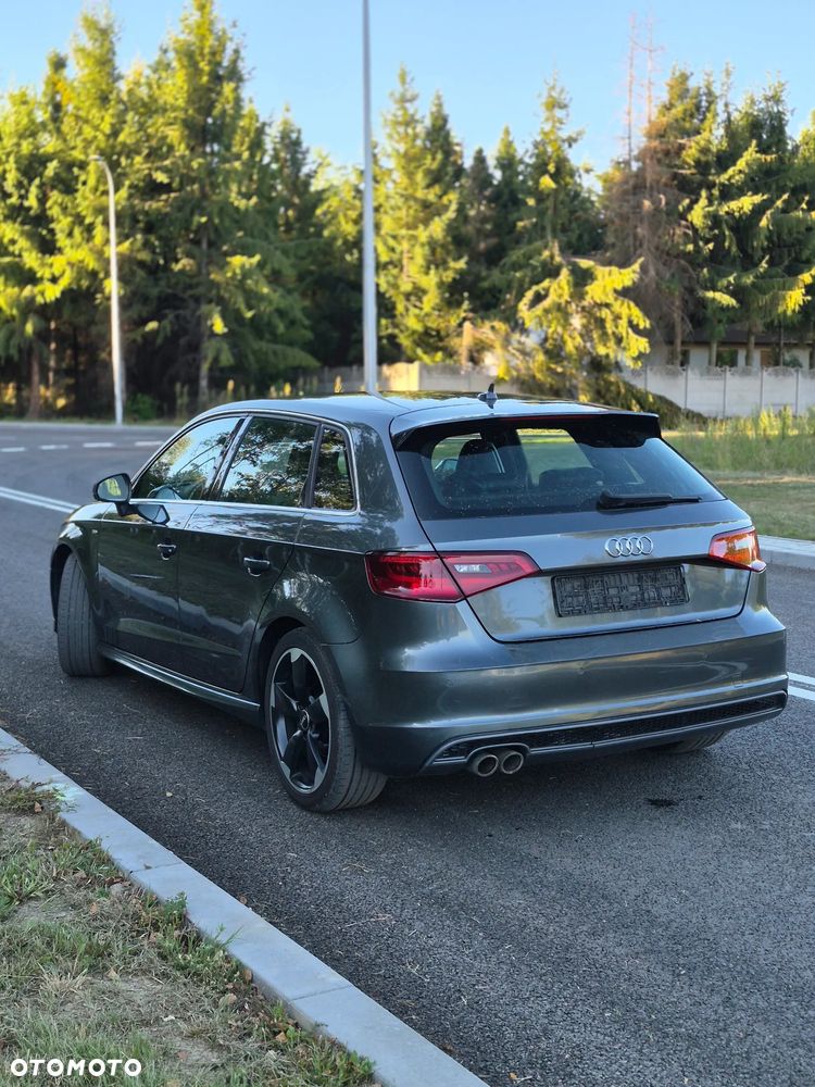 Audi A3 Sportback 2.0 TDI S tronic S line Sportpaket - 11