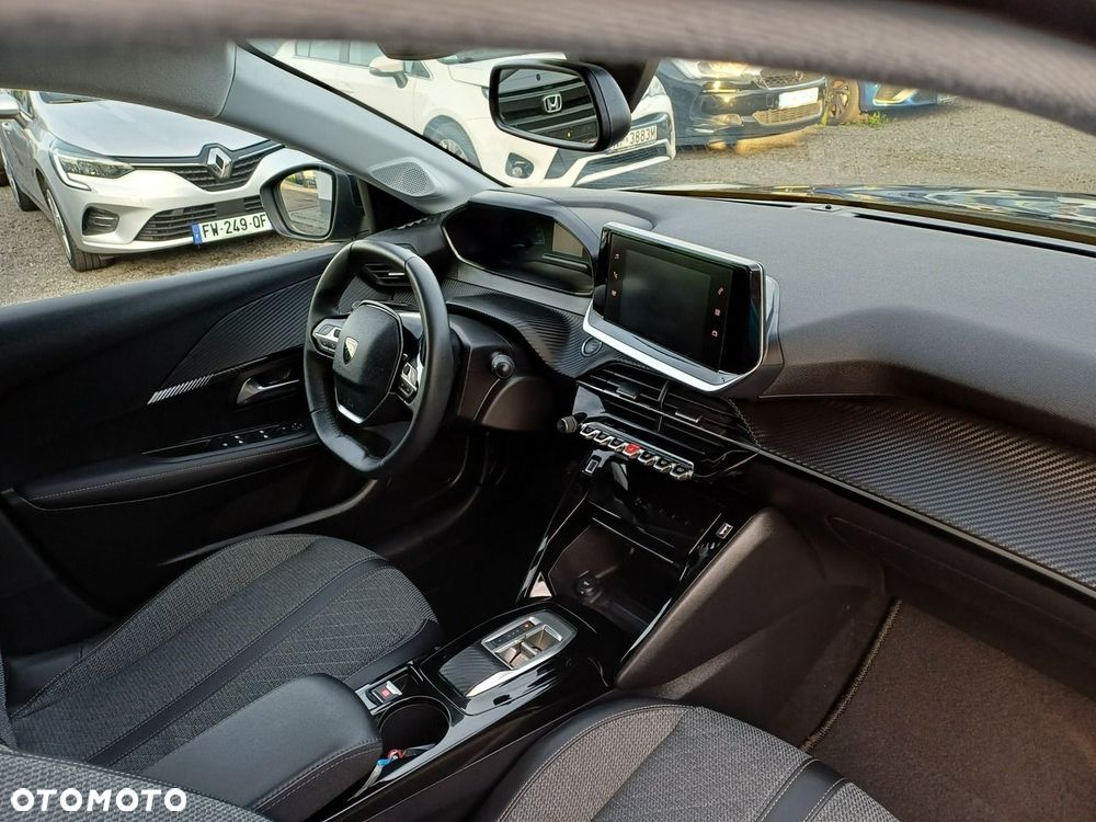 Peugeot 208 Elektromotor 136 Allure - 12