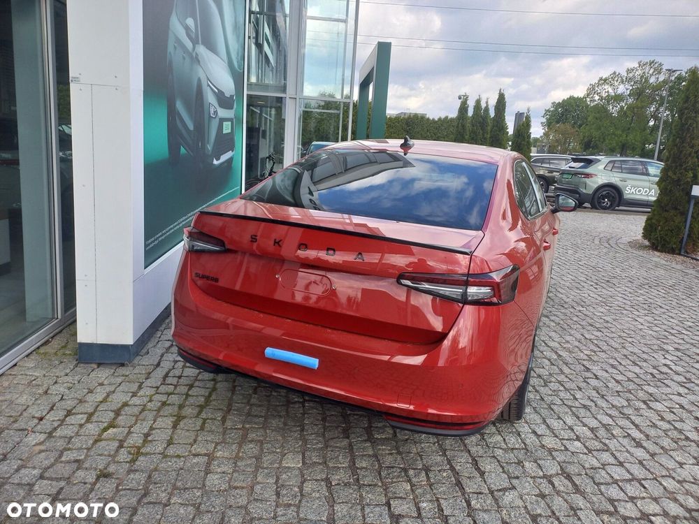 Skoda Superb 2.0 TSI Sportline DSG - 6