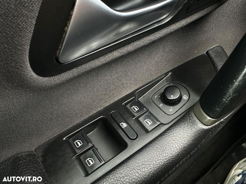Volkswagen Passat CC - 21