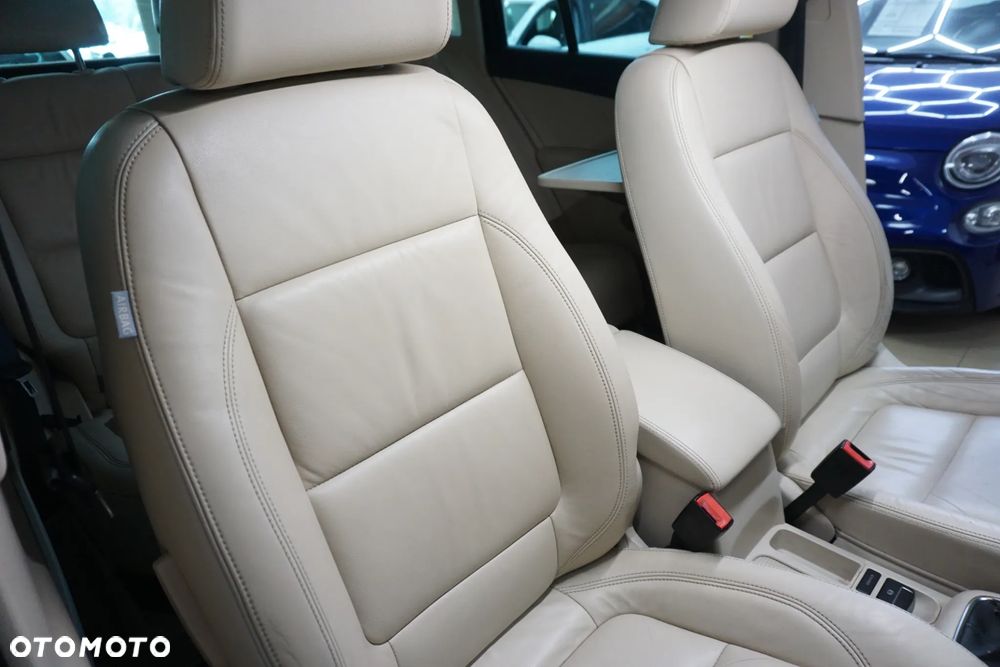 Volkswagen Tiguan 2.0 TSI 4Motion Sport & Style - 24