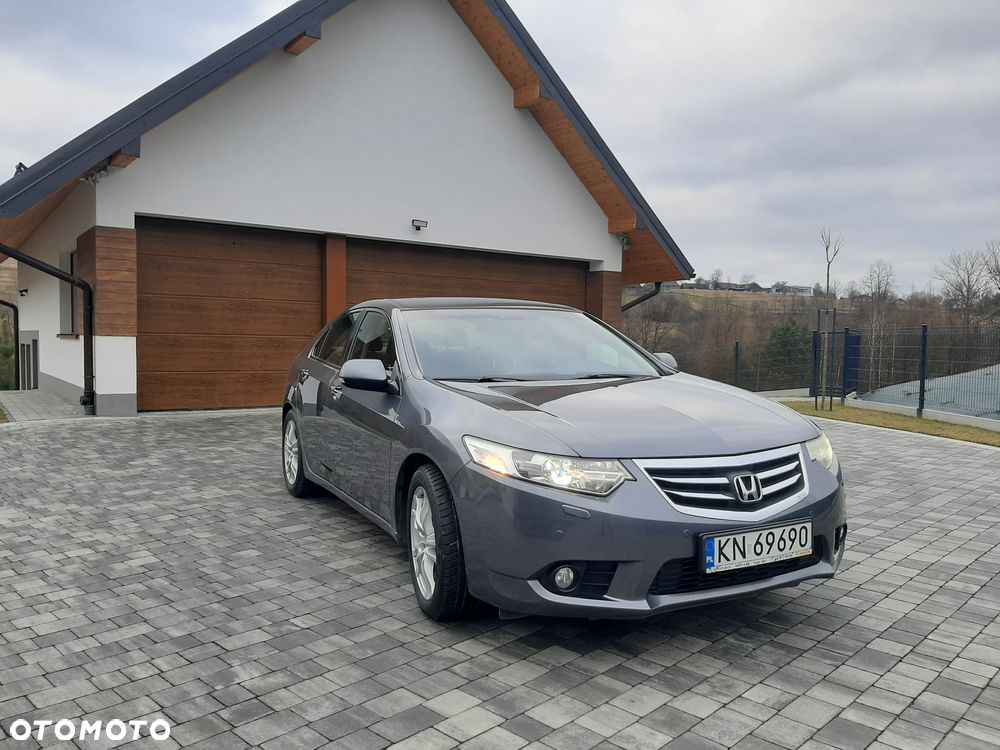 Honda Accord 2.0 Lifestyle - 11