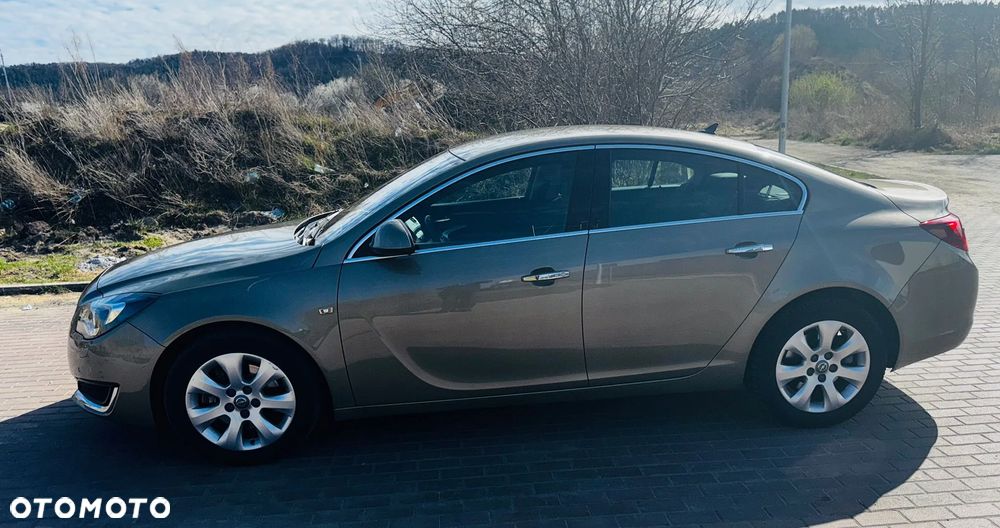 Opel Insignia 1.6 T Cosmo S&S - 16