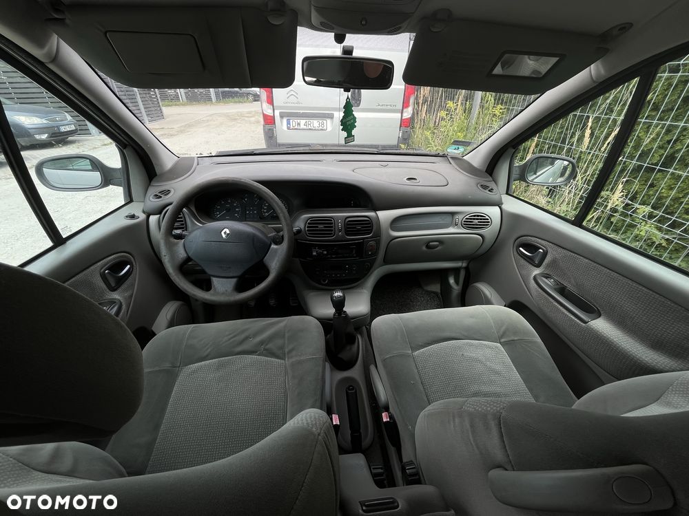Renault Scenic - 3
