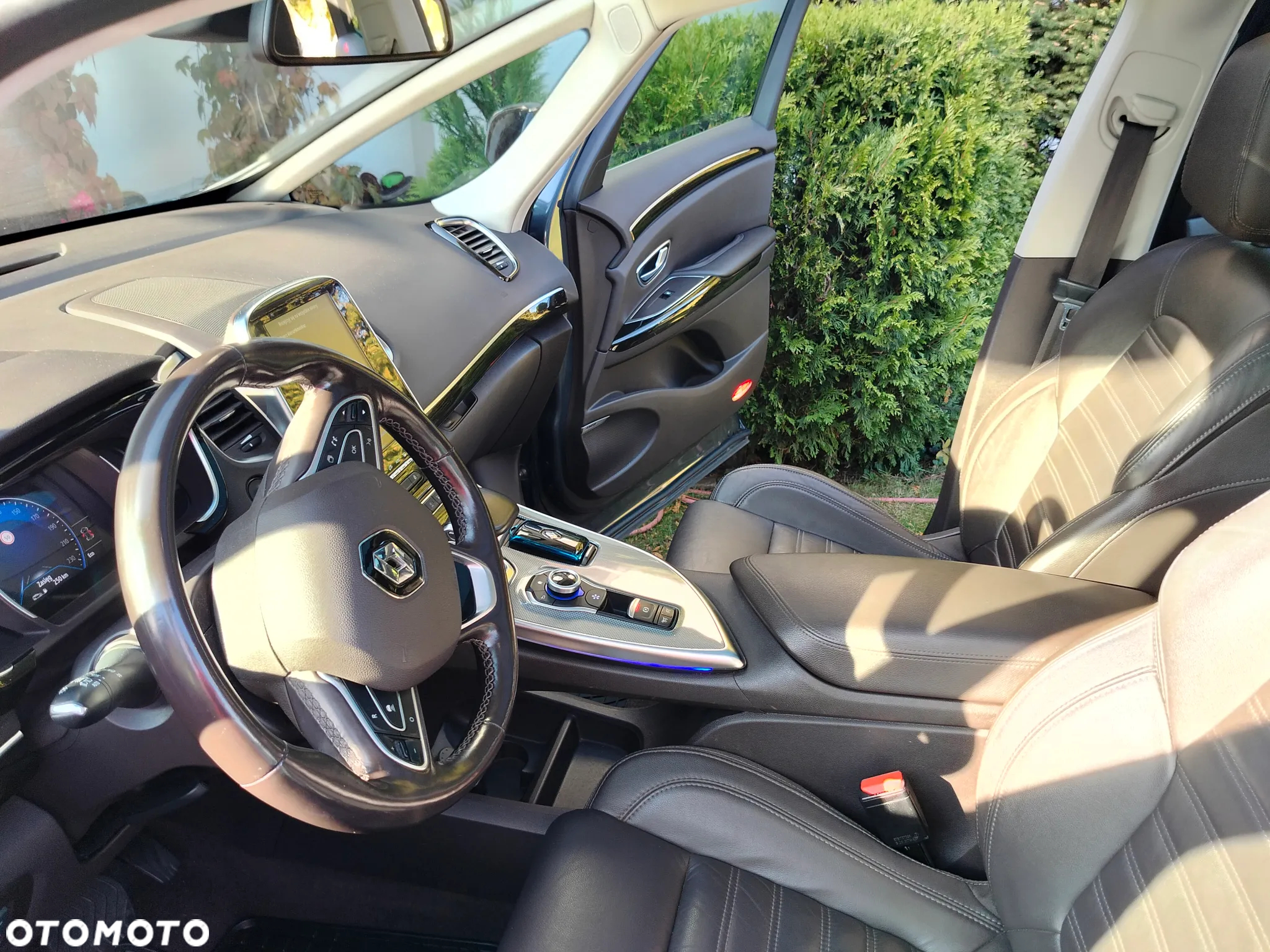 Renault Espace Energy dCi 160 EDC LIMITED - 25
