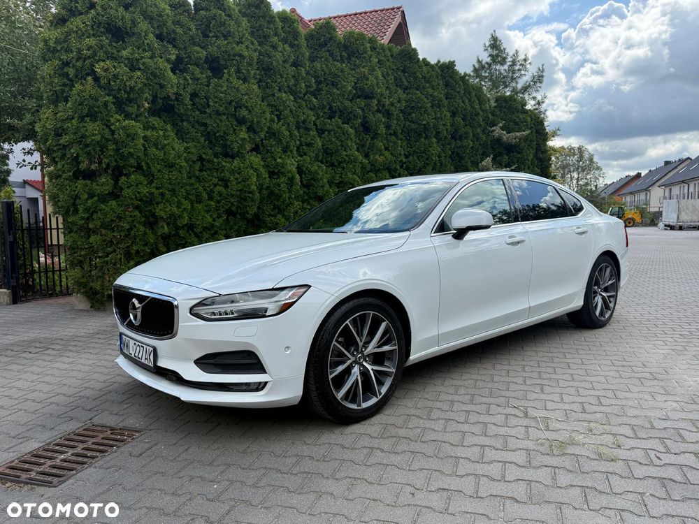 Volvo S90 T5 Momentum - 2
