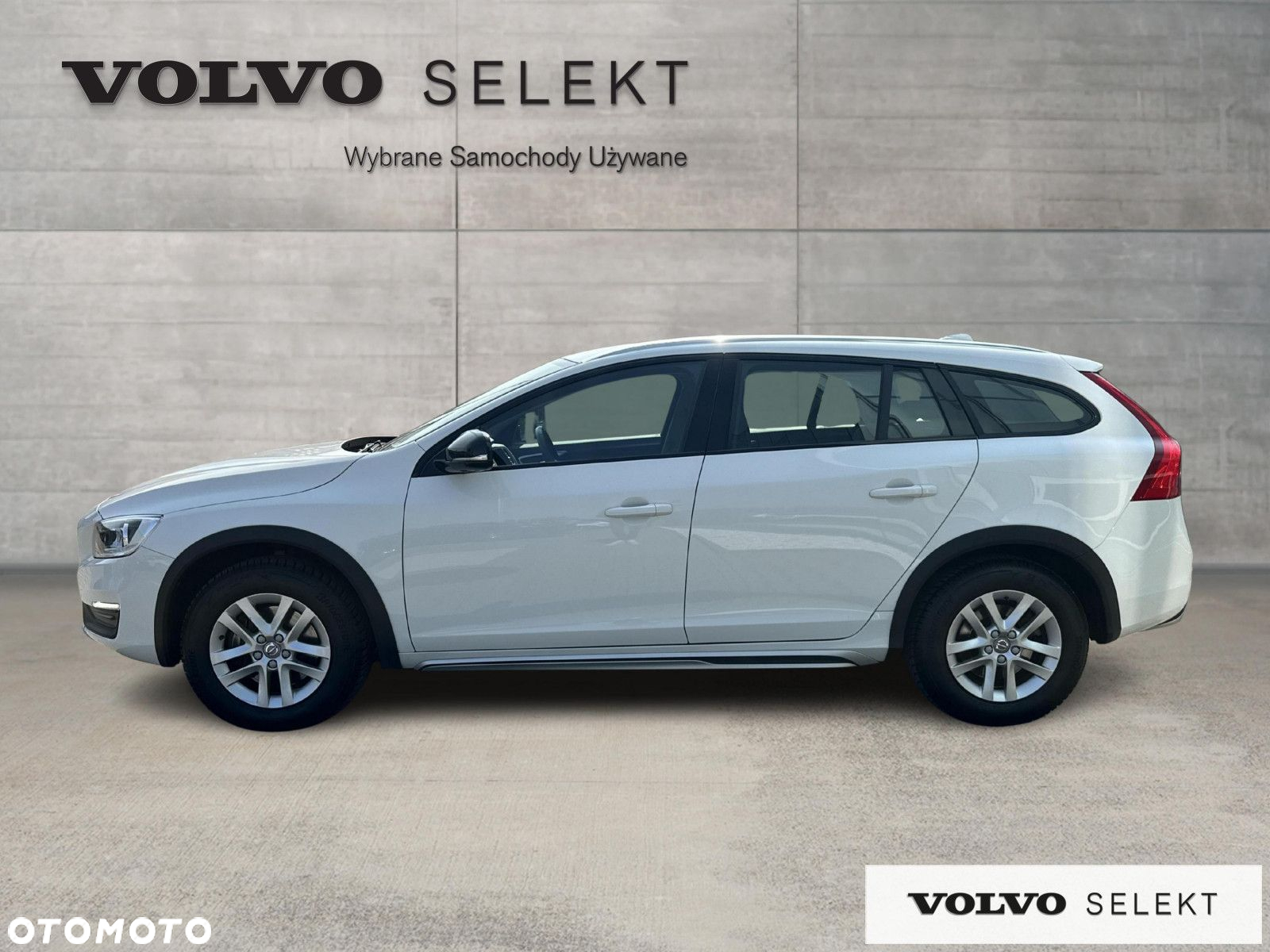 Volvo V60 Cross Country - 3