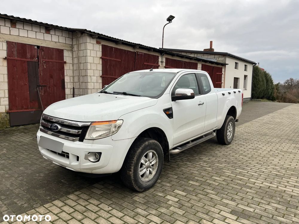 Ford Ranger XLT - 2