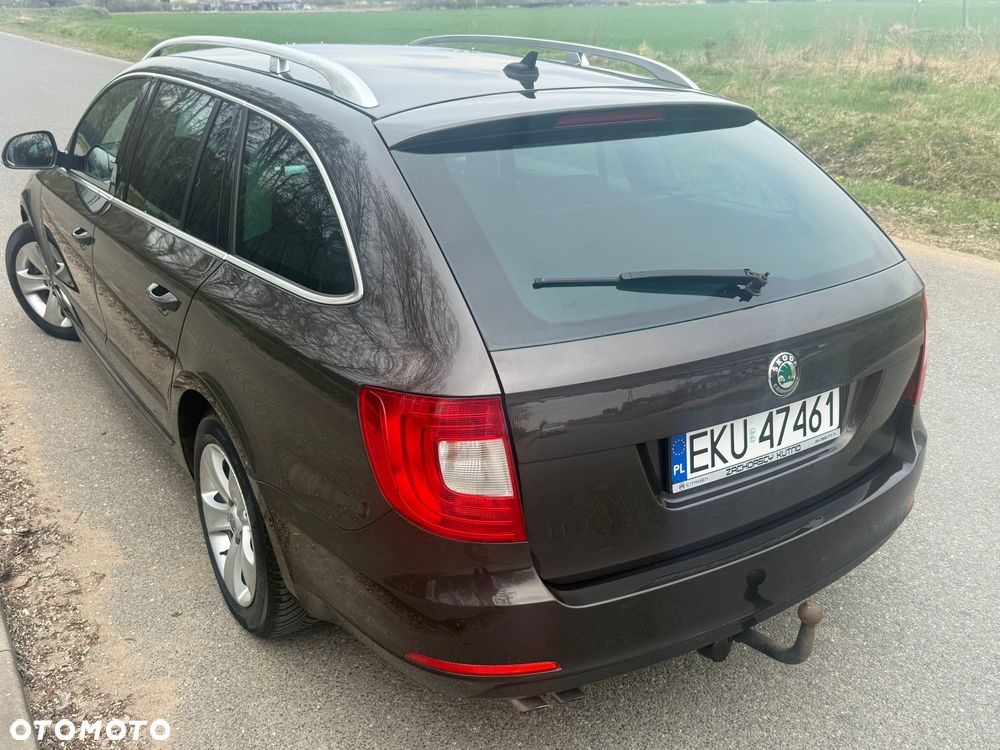 Skoda Superb 1.6 TDI GreenLine - 19