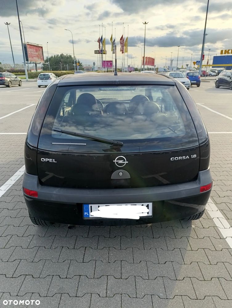 Opel Corsa 1.8 16V GSI - 4