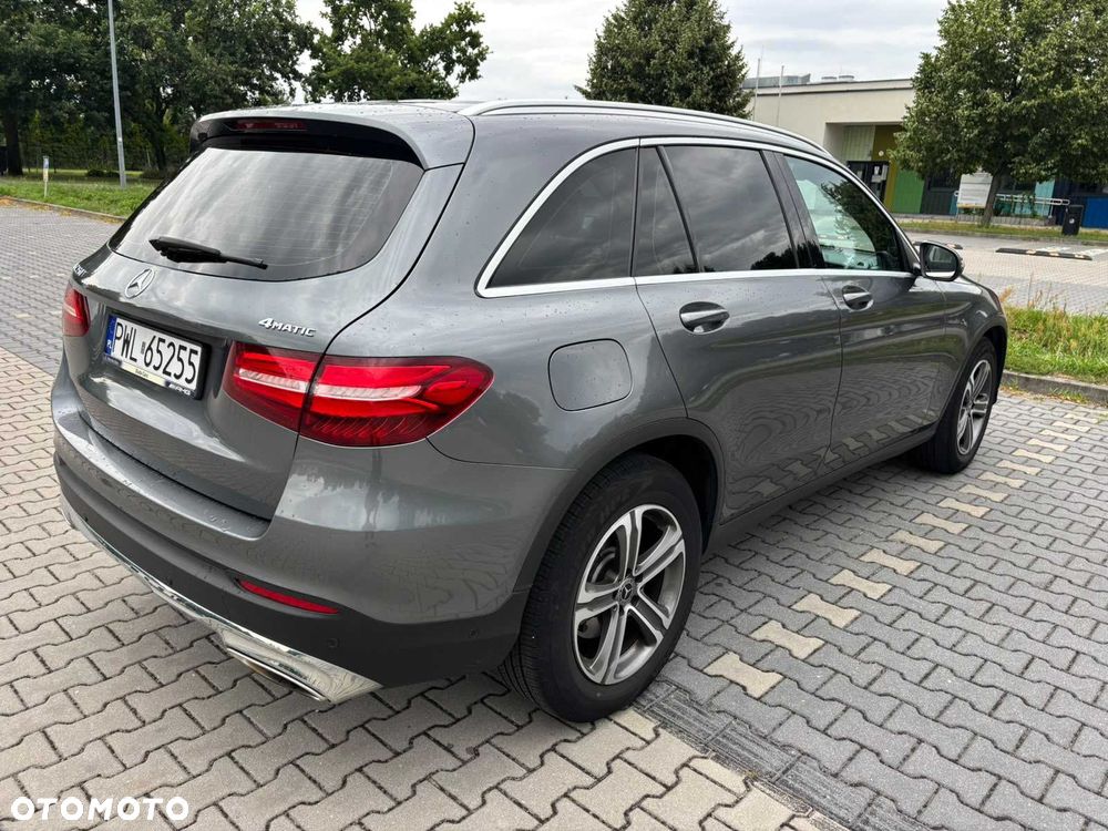Mercedes-Benz GLC - 4