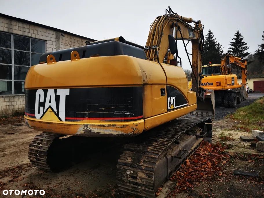 Caterpillar 318C - 8